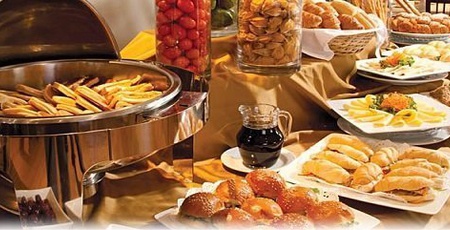 Buffet Breakfast Regency Golf Urban Hotel - Montevideo